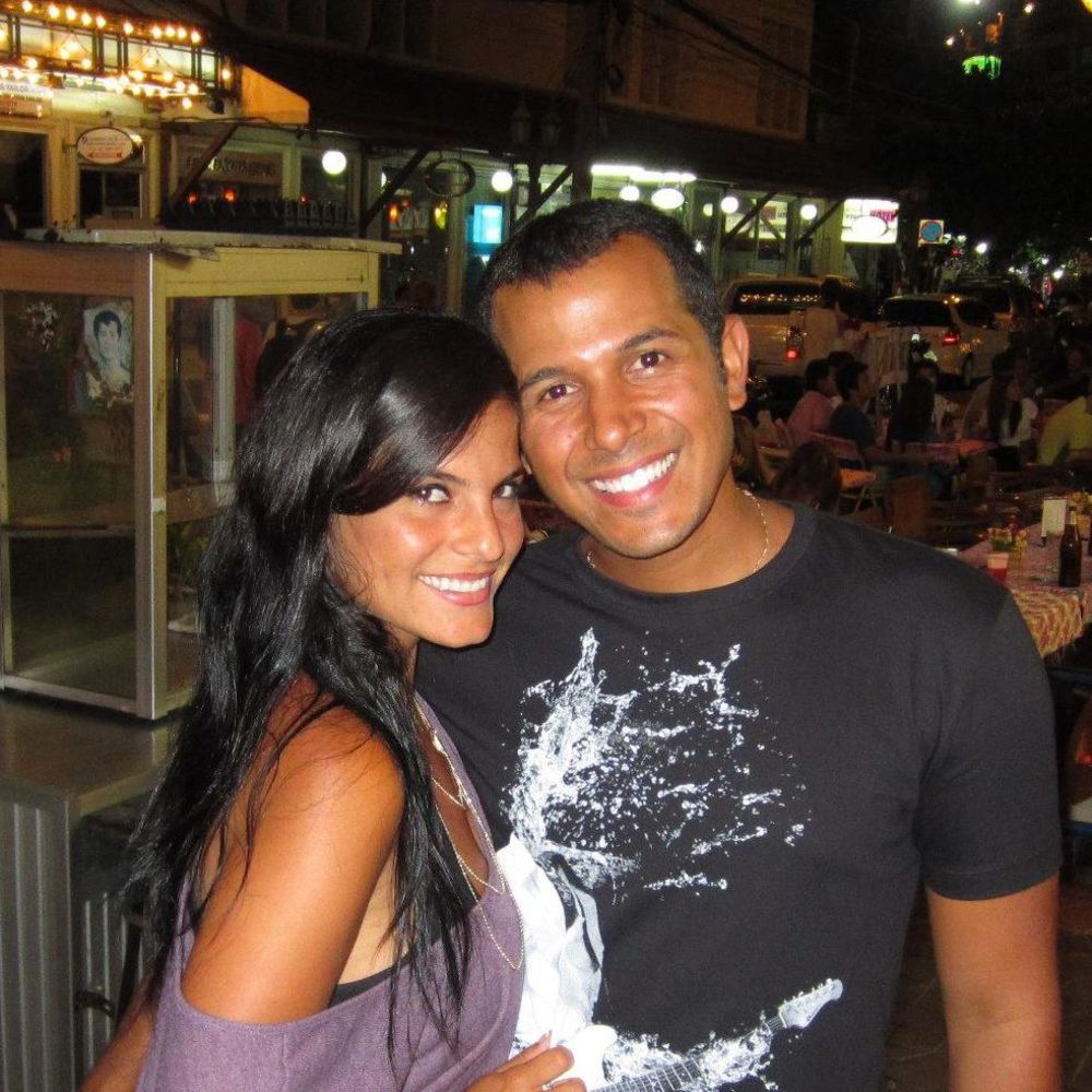 Meet your Posher, Adi